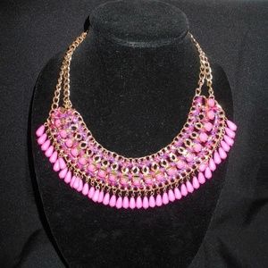 FASHION PINK STATEMENT NECKLACE FASHION JEWELRY
